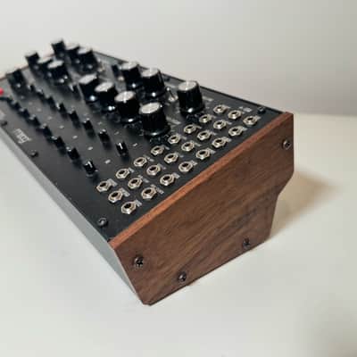 Moog DFAM Drummer From Another Mother Semi-Modular Analog Percussion Synthesizer 2018 - Present - Black/Wood Bild 5
