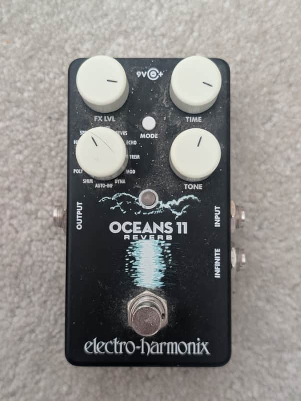 Electro-Harmonix Oceans 11 Reverb 2018 - Present - Black image 1