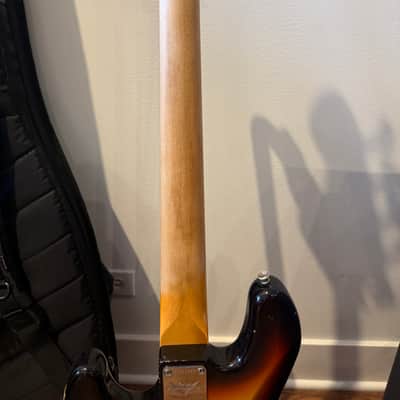 Fender Custom Shop 1961 Jazz Bass Heavy Relic 3-Tone Sunburst with Case image 5