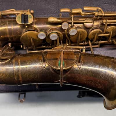 Vintage Buescher True Tone Low Pitch Saxophone (c.1925) – Serial #194484 – Original Case – No Mouthpiece image 5
