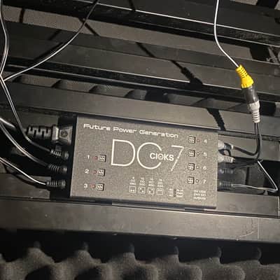 BUNDLE! Pedaltrain Novo 32 with Wheeled Tour Case and mounted CIOKS powersupply with leads! image 5