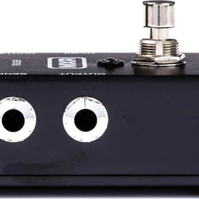 MXR M195 Noise Clamp Noise Gate Effects Pedal image 3