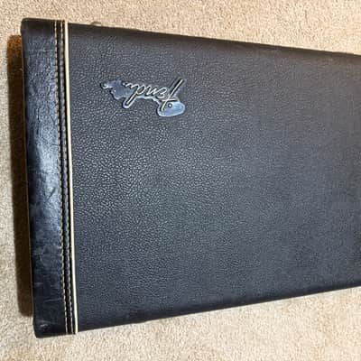 VINTAGE FENDER BASS 1965 to 1970 NO TAIL LOGO BLACK TOLEX CASE CLEAN! image 5