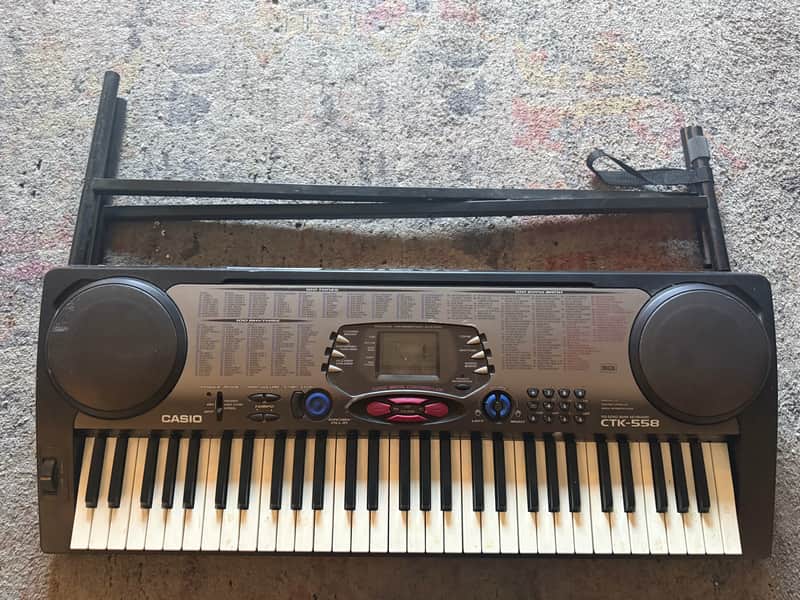 Casio CTK-558 61 Key Electronic Keyboard 100 Song Bank 100 Tones image 1