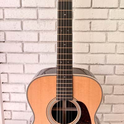 Martin 00-28 Modern Deluxe - Natural image 10