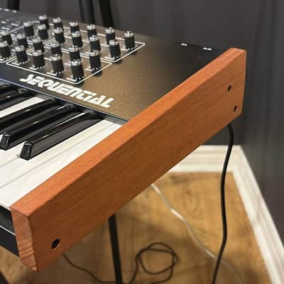 Dave Smith Instruments Prophet Rev2 2021 image 2