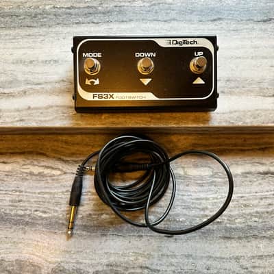 DOD Rubberneck Analog Delay with MIDI Footswitch controller 2010s - White/Blue image 2