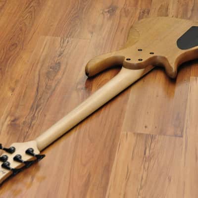 Fodera Monarch Std Special Doctorbass Edition Bird's eye Maple 5 string 19mm spacing - Figured Redwood top image 15