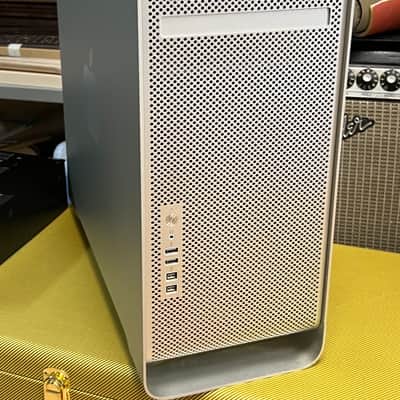 Apple Mac Pro server 5.1 2012 para estudio de grabación . + Tc electronic power core image 2