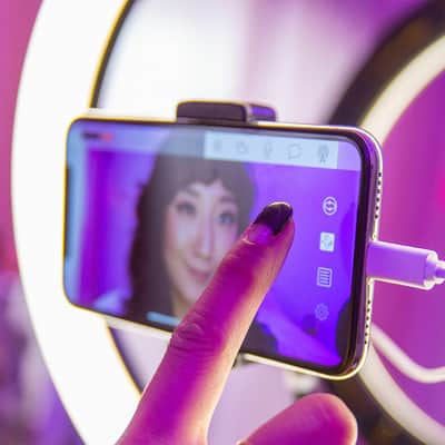 Mint Roland GO:LIVECAST - Livestreaming Studio for Smartphones [Three Wave Music] image 6