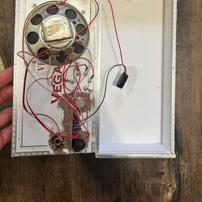 Macumbista Noise Box + Finger Trap Crackle Box + GIESKES Sine Wave Generator Bundle image 3