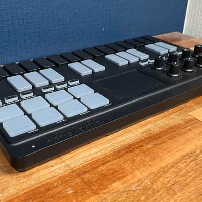 [Excellent] Korg nanoKEY Studio Mobile MIDI Controller Keyboard - Black image 3