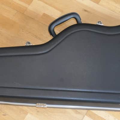 FENDER Chainsaw Hardshell Case Stratocaster / From 1990's image 4