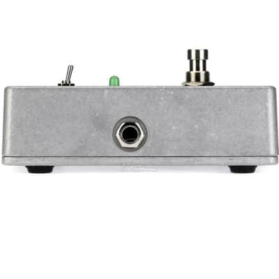 Electro-Harmonix Hum Debugger Hum Eliminator Pedal image 2