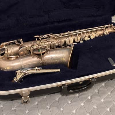Vintage Buescher "true tone" Alto Saxophone  - Silver image 1
