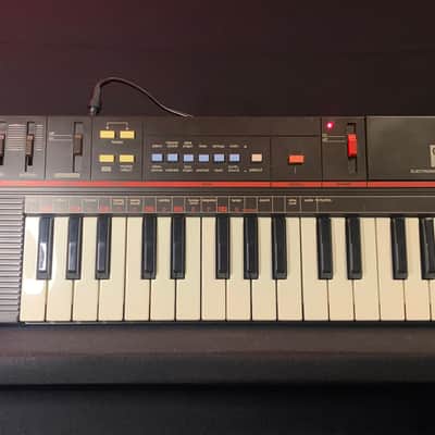 rare Casio MT-25 Casiotone Electronic Musical Instrument - Vintage 1980s Digital Synthesizer, Rhythm Box, Drum Machine Built In