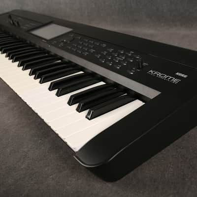 Korg Krome 61 - Gigbag - 2nd Hand image 6