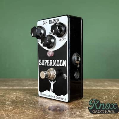 Mr. Black Supermoon Reverb | Reverb