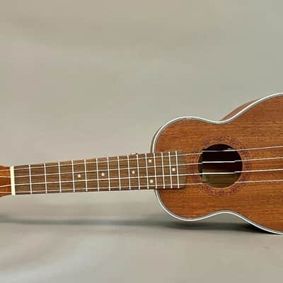 Concert 21 Inch Ukulele Classic Sapele Satin Finish image 1