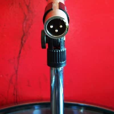 Vintage 1980's AKG D190ES dynamic cardioid microphone w clip & case Low Z 200 OHMS D1000E image 8