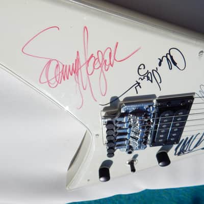 Kramer ST 400 Signed By Van Halen 1986 W/Back Stage Pass 5150 Tour image 3