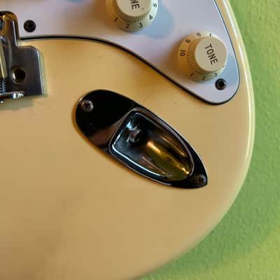 Fender Yngwie Malmsteen Stratocaster USA White/Yellow 1995 w/HSC image 3