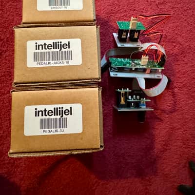 Intellijel Pedal I/O 1U High Eurorack Module w/ PedalIO Jacks & Lineout image 2