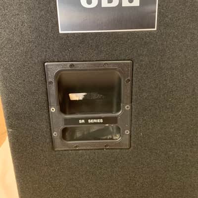 JBL SR4735A Early 2000 - Carpeting image 6
