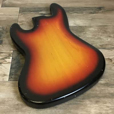 Made to Order - FRANCHIN Uranius bass body Relic Aged 100% Nitro Lacquer (Sunburst/ Black/ White/ Blue/ Green/ Yellow/ Red/ Pink/ Burgundy/ Purple/ Gold/ Silver, etc.) Basswood Poplar Jazz-Bass Style Made in Italy image 20