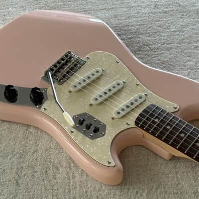 2020 Squier Paranormal Cyclone Shell Pink Excellent Condition image 5