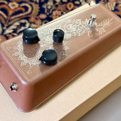 Luxury Tone FX RED BENDER CUSTOM BIG SIZE VINTAGE FUZZ MACHINE 2026 image 11