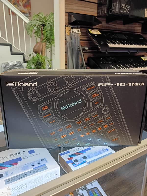Roland SP-404MkII 2021 - Present - Gray image 1
