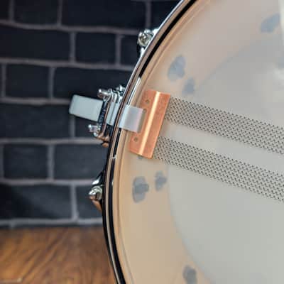 Pearl Reference Pure 6.5x14 Snare Drum – Honeyburst • Premium Hybrid Shell • Studio‑Grade Sensitivity • Explosive Projection • PURESOUND Equalizer Upgrade • Mint Condition image 9