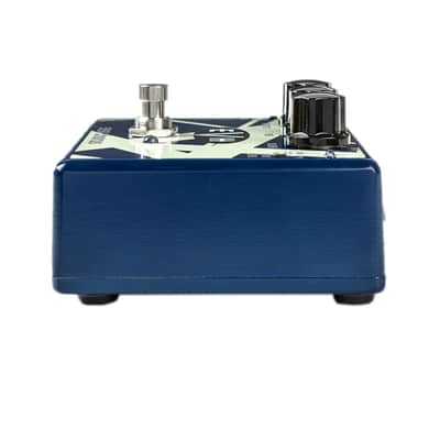 MXR EVH30 5150 Chorus Pedal - Open Box image 4
