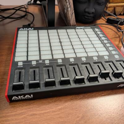 Immagine Akai APC Mini MKII MIDI Controller 2023 - Present - Black - 2