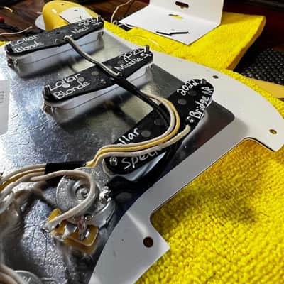 Fender Fender Player Series 2022 - Buttercream image 6