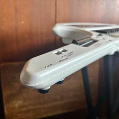 Roland AX-Synth Shoulder Synthesizer - White w/ gig bag power supply image 6