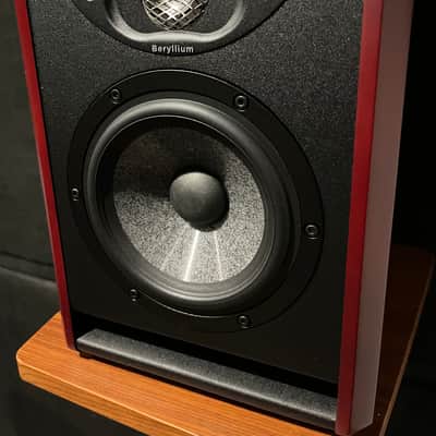 Focal Solo6 ST6 Active Studio Monitor (Single) 2022 - Present - Red image 1