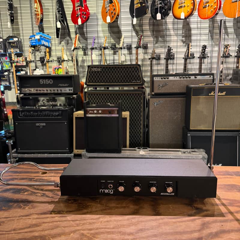 Moog Etherwave Standard Theremin | Reverb
