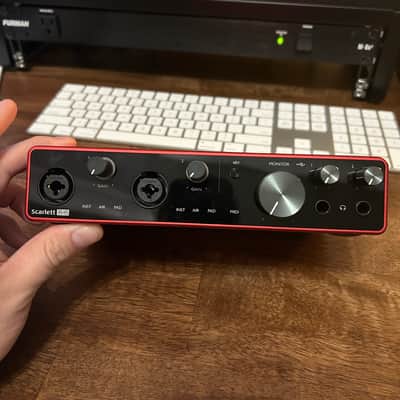 Focusrite Scarlett 8i6 3rd Gen USB Audio Interface 2019 - Present - Red / Black image 2