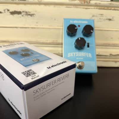 TC Electronic Skysurfer Digital Reverb 2019 - Present - Light Blue image 1