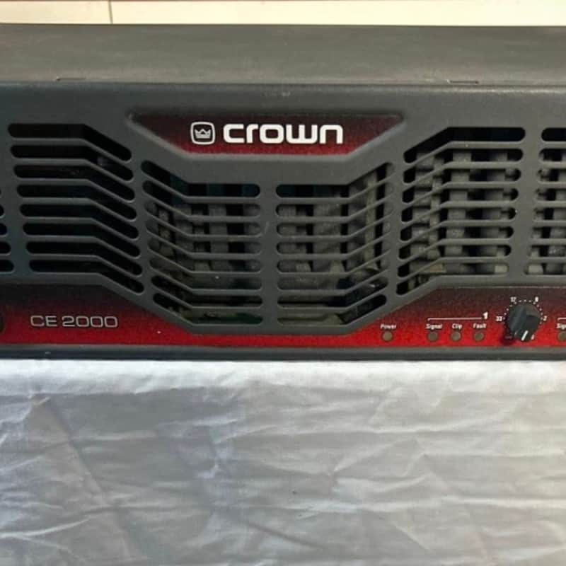 2000s Crown CE2000 2-Channel Power Amplifier Black and Red