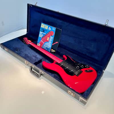 1986 DiMarzio Stratocaster - " Guitar for The Practicing Musician " Cover girl - ULTRA RARE image 2