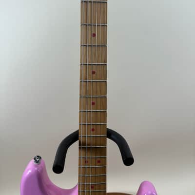 Squier Hello Kitty Stratocaster 2009 - Pink image 12