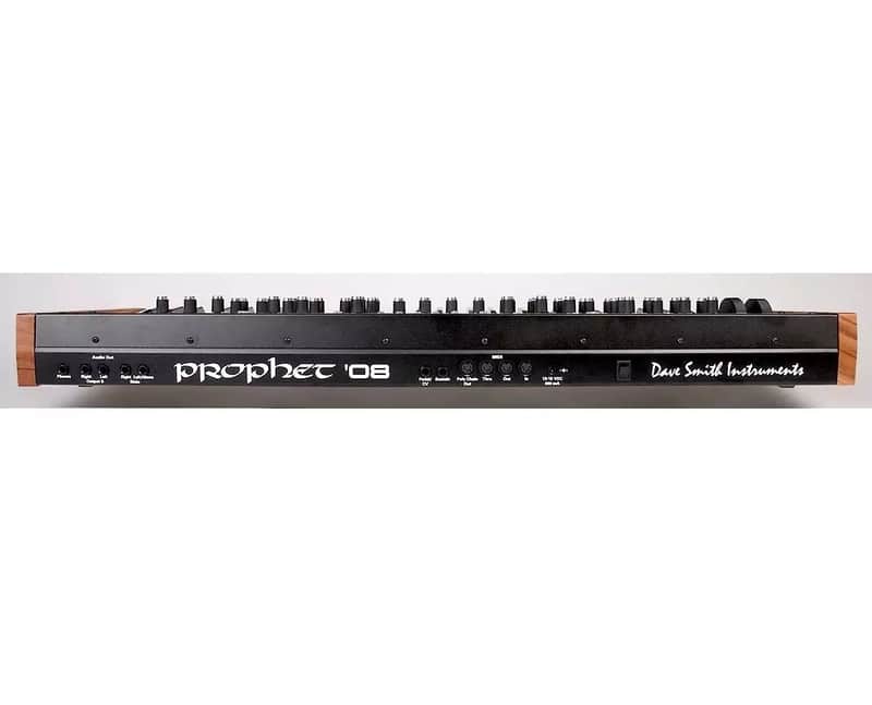 Dave Smith Instruments Prophet 08 PE 61-Key 8-Voice Polyphonic