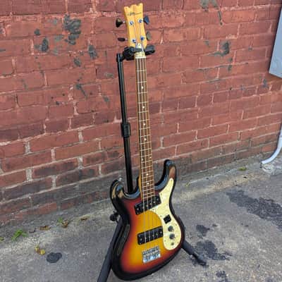 1970 Aria Diamond 1720 Bass image 6