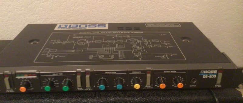 Boss DE-200 Digital Delay - Black image 1