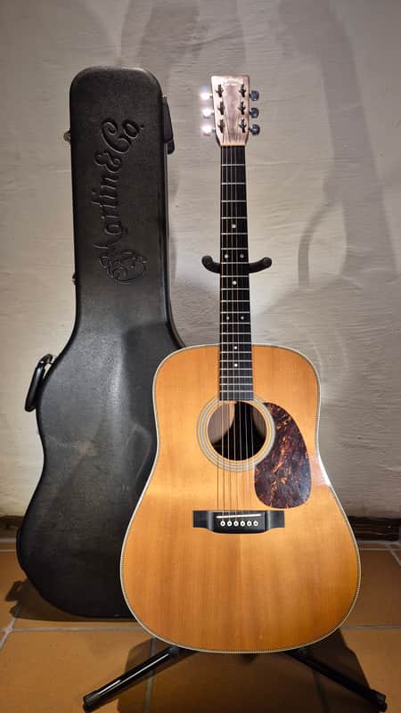 Martin HD-28 2004 image 1