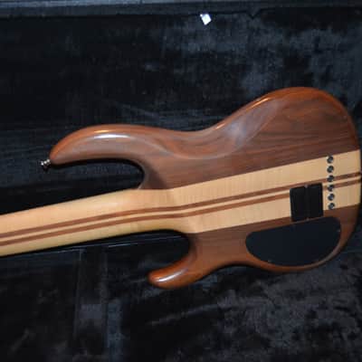 Carvin lb76 6 string bass guitar walnut image 13