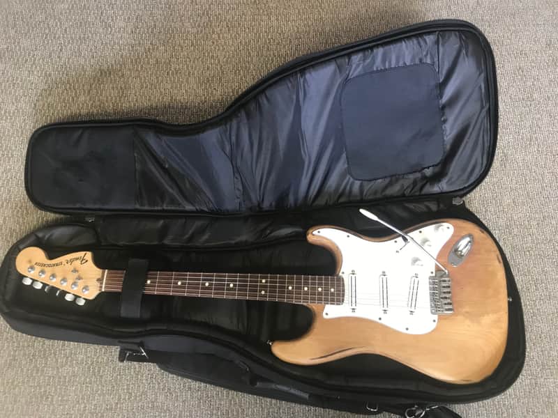 Fender Highway One Statocaster 2009 Second Generation - Seymour Duncan Rails w/ 906 Premium Gig Bag + Chord. Sale Benefits Nonprofit Music Education Organization. image 1